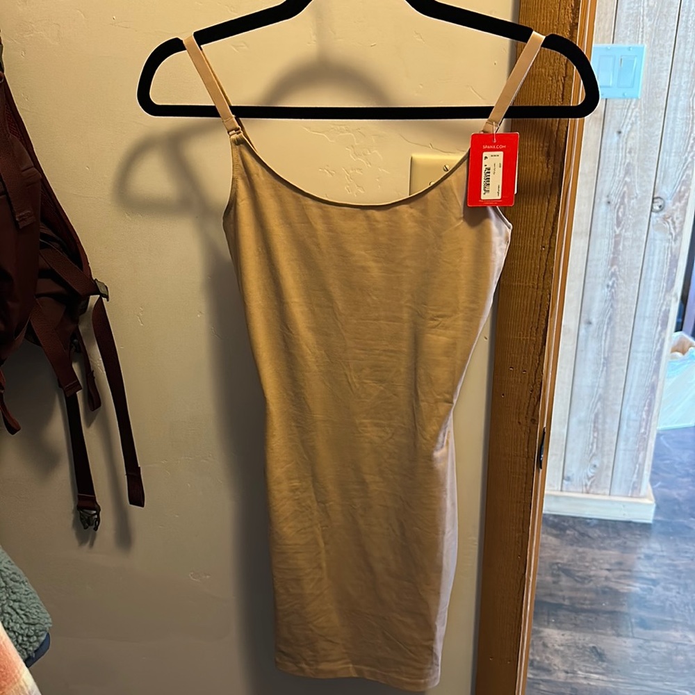 SPANX Socialite everyday layering slip